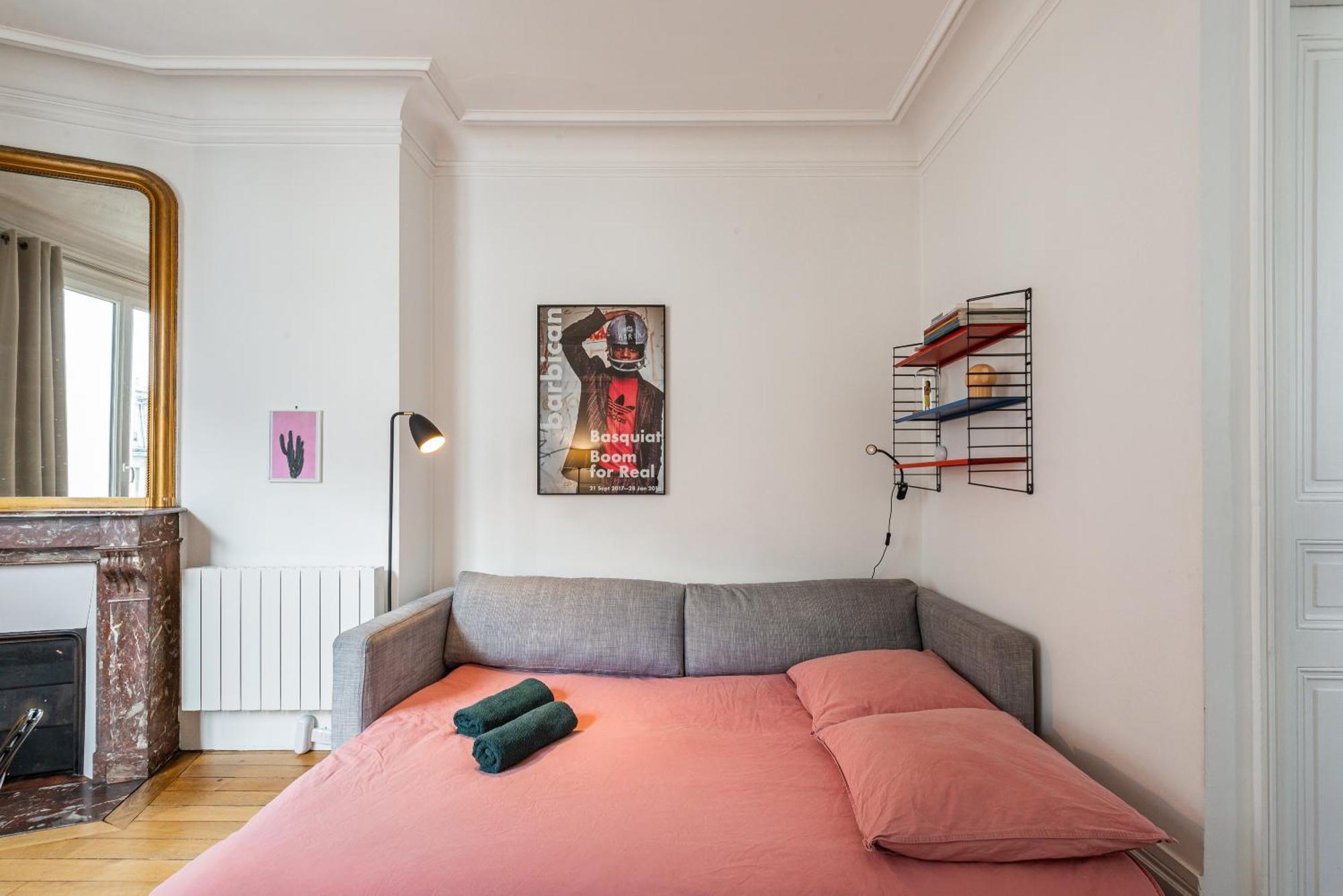 Appartamento Entre Montmartre Et Canal Saint Martin-gare Du Nord *